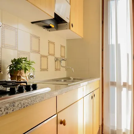 Apartmán For 5 Guests In Pietra Ligure