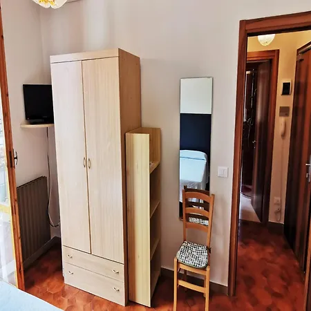 For 5 Guests In Apartmán Pietra Ligure
