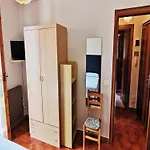 For 5 Guests In 아파트 피에트라리구레