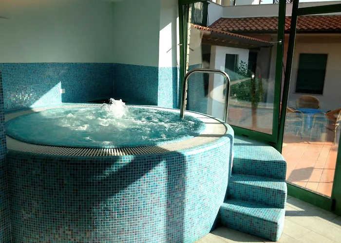 Apartment For 5 Guests In Pietra Ligure